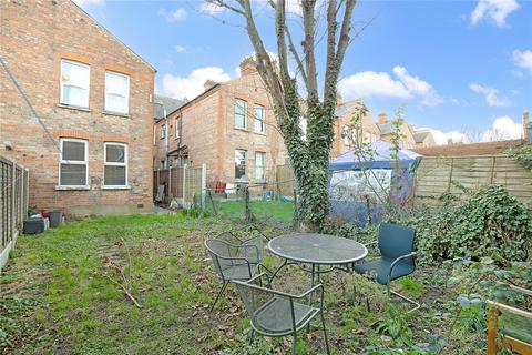 2 bedroom flat for sale, Forest Road, Walthamstow, London, E17
