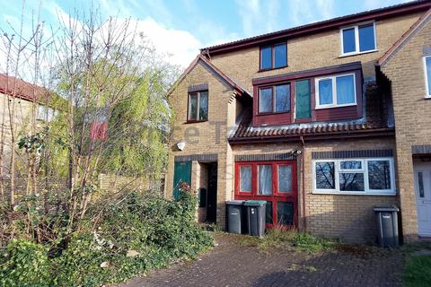 4 bedroom terraced house for sale, Finsbury Park Avenue, London N4