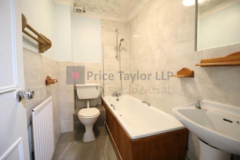 50 Finsbury Park Avenue, London, N4 1DQ