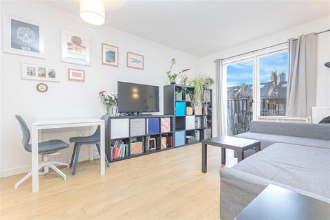 1 bedroom flat for sale, Gainsford Road, Walthamstow, London, E17