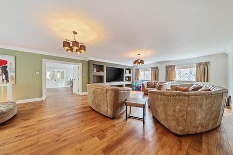 5 bedroom detached house for sale, Elmstead Lane, Chislehurst