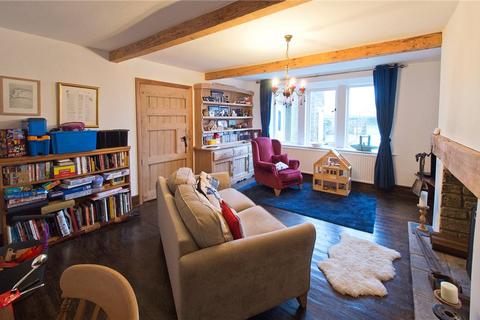 3 bedroom end of terrace house for sale, Hob Cote Lane, Oakworth, Keighley, West Yorkshire, BD22