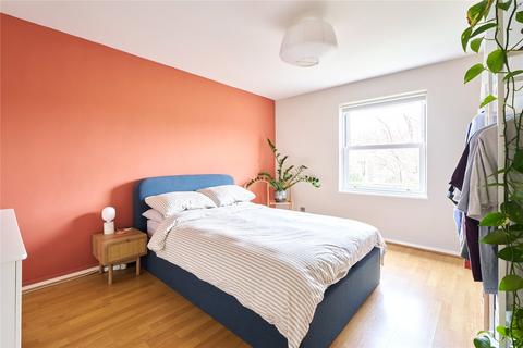 1 bedroom apartment for sale, Well Street, Hackney E9
