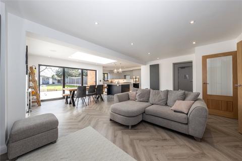 54 Crowland Road, Luton, LU2 8EH