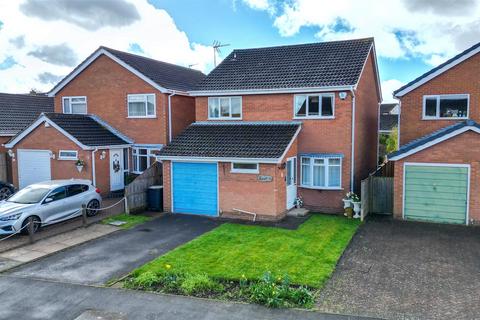 4 bedroom detached house for sale, Thornhill Drive, Whitestone