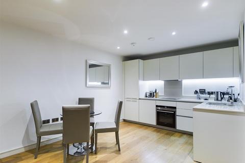 1 bedroom flat to rent, Lambarde Square, London