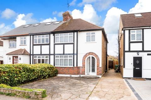 94 Pams Way, Epsom, KT19 0HX