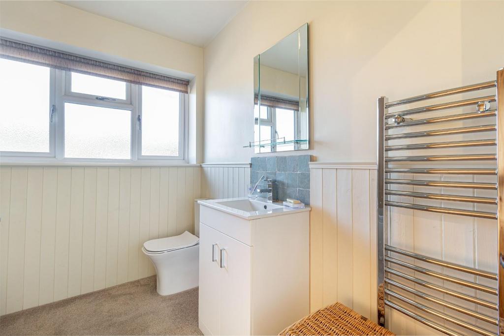 Bathroom-1.jpg