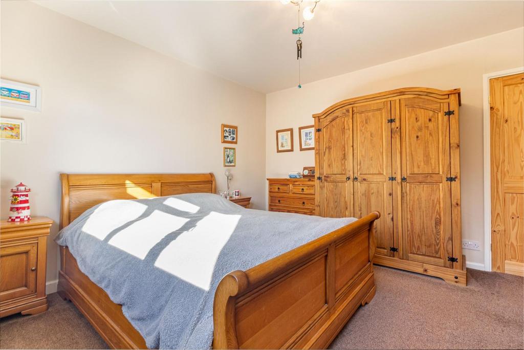 Bedroom-1-2.jpg