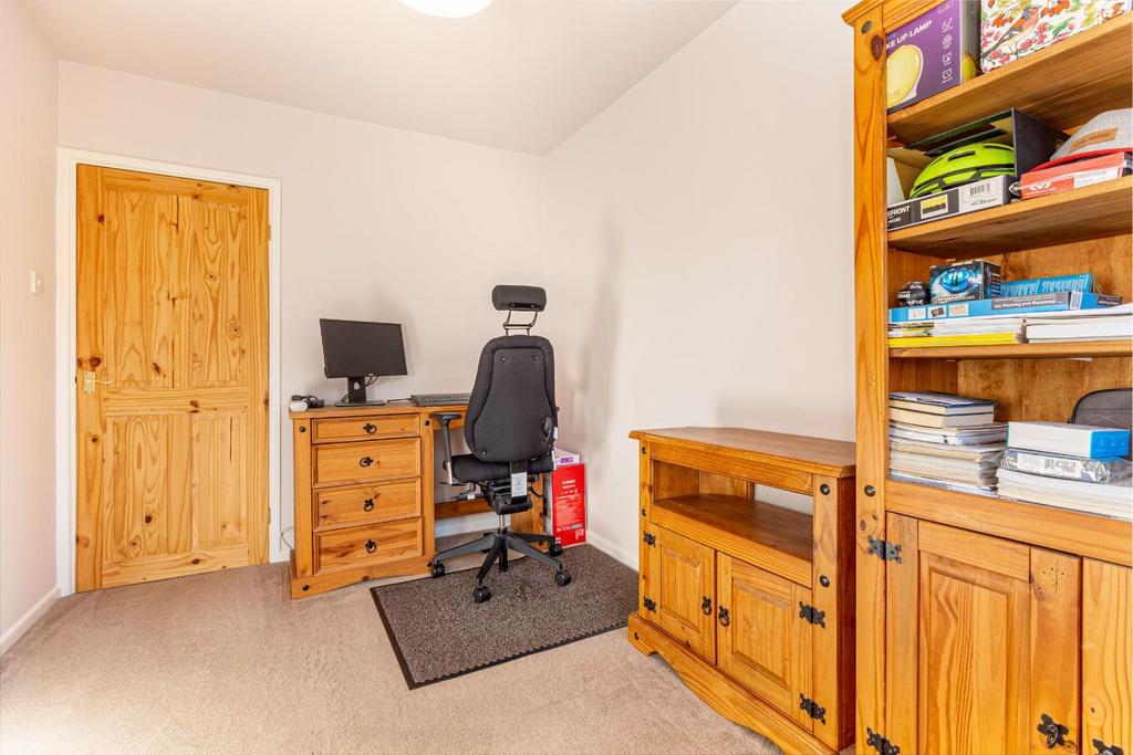 Bedroom-2-2.jpg