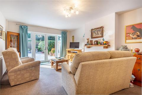8 Faulkner Close, Stourbridge, DY8 1AP