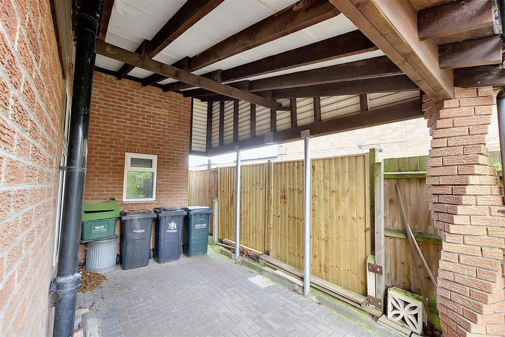 Carport.jpeg