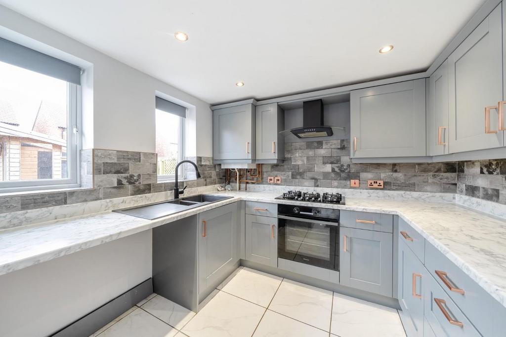 The Laurels, Barlby, Selby 3 bed detached house for sale £290,000