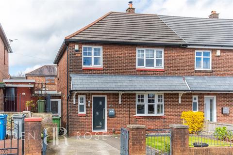 3 bedroom end of terrace house for sale, Saddleback Road, Wigan