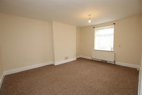 Flat 1, 7 Cobham Terrace, Greenhithe, DA9 9HZ