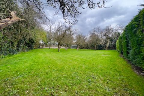 4 bedroom detached bungalow for sale, Knowle Road, Barnsley