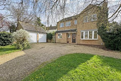 4 bedroom detached house for sale, Hayes Walk, Elton