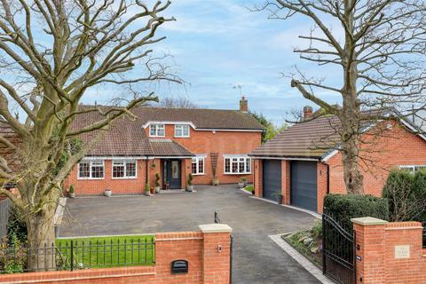 5 bedroom detached house for sale, Tickow Lane, Shepshed