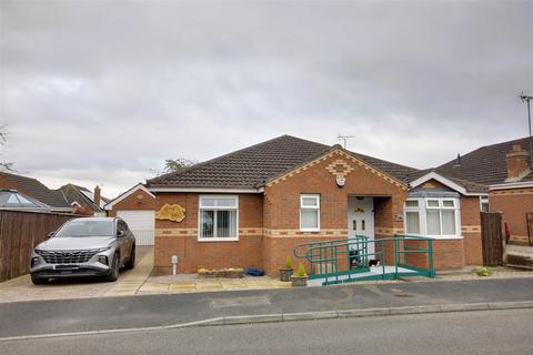 3 bedroom detached bungalow for sale, Mill Rise, Skidby
