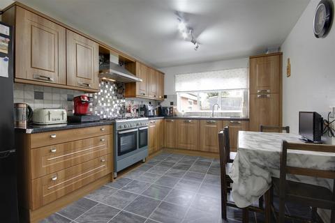 3 bedroom detached bungalow for sale, Mill Rise, Skidby