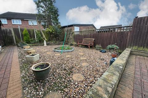 2 bedroom semi-detached bungalow for sale, Repton Close, Linacre Woods, Chesterfield, S40 4XB