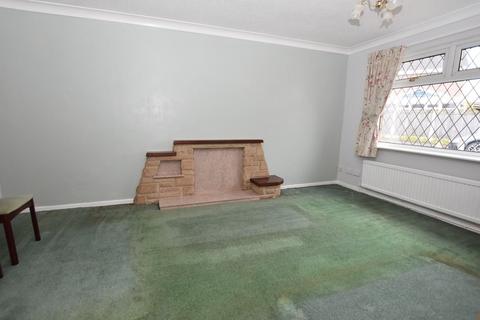 2 bedroom semi-detached bungalow for sale, Repton Close, Linacre Woods, Chesterfield, S40 4XB