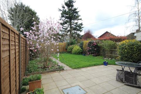 4 Gilbert Road, Harefield, Uxbridge, UB9 6NQ