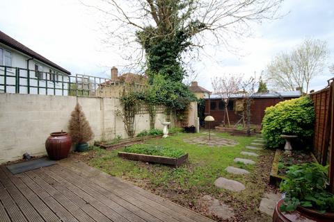 41a Vernon Drive, Harefield, Uxbridge, UB9 6EG