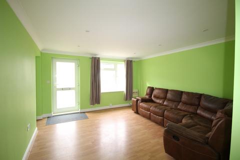 41a Vernon Drive, Harefield, Uxbridge, UB9 6EG