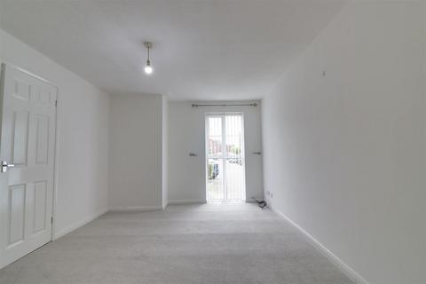 1 bedroom flat for sale, The Willows, Hessle