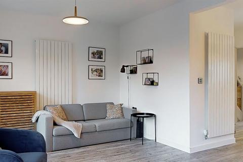 3 bedroom terraced house for sale, Stockholm Chase, Broughton, Milton Keynes