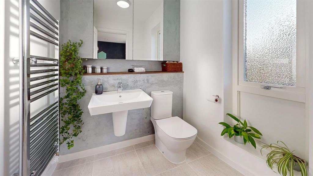 Ensuite