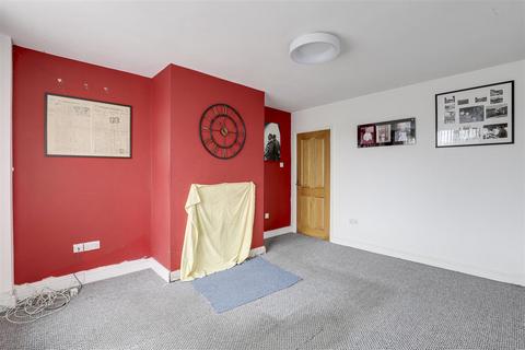 3 bedroom semi-detached house for sale, Coningswath Road, Carlton NG4