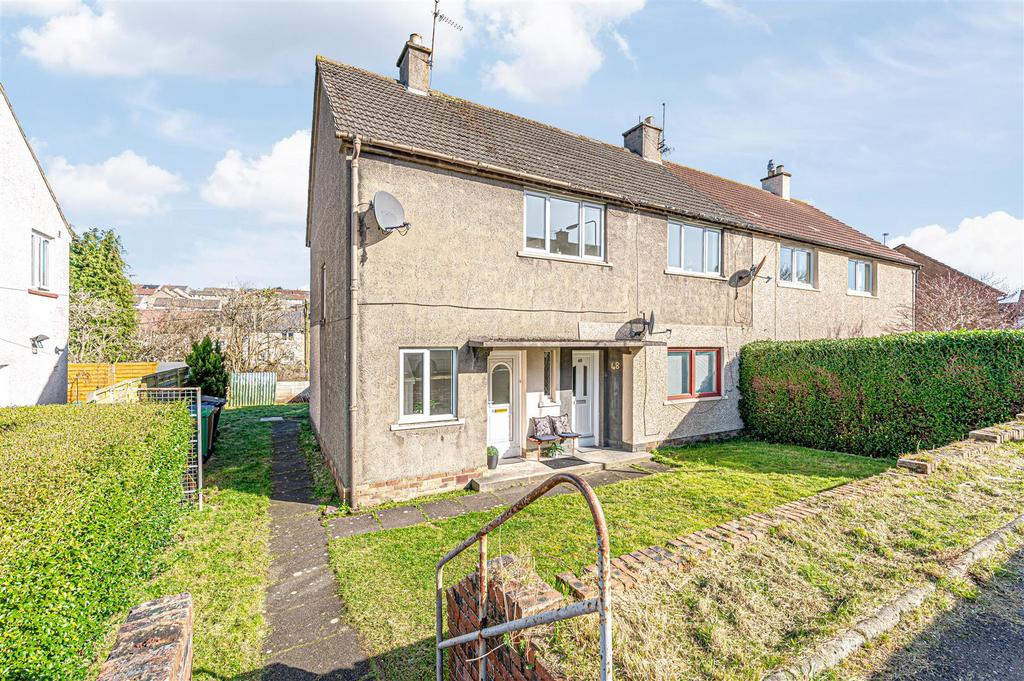 46 Aberdour Crescent, Dunfermline... 2 bed flat £95,000