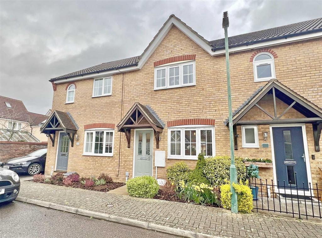 Ridings Avenue, Great Notley, Braintree 2 bed terraced house for sale