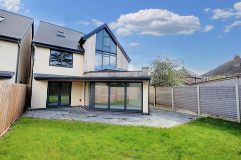 5 bedroom detached house for sale, Second Avenue, Risley