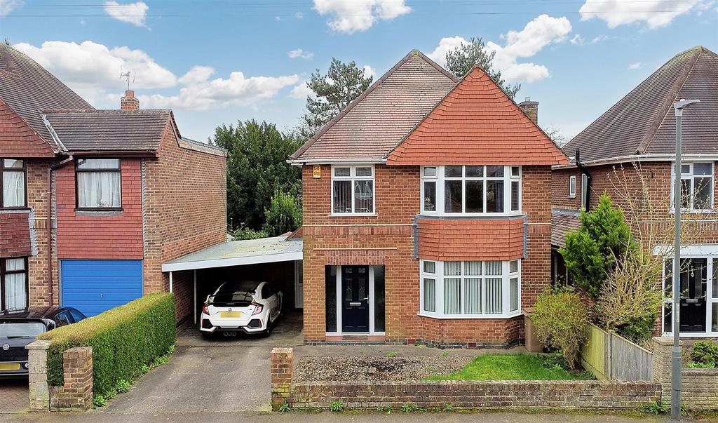 Parkside Avenue, Long Eaton 3 bed detached house for sale £369,995
