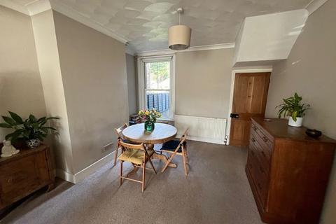 2 bedroom flat to rent, Loder Road, Brighton, BN1 6PN