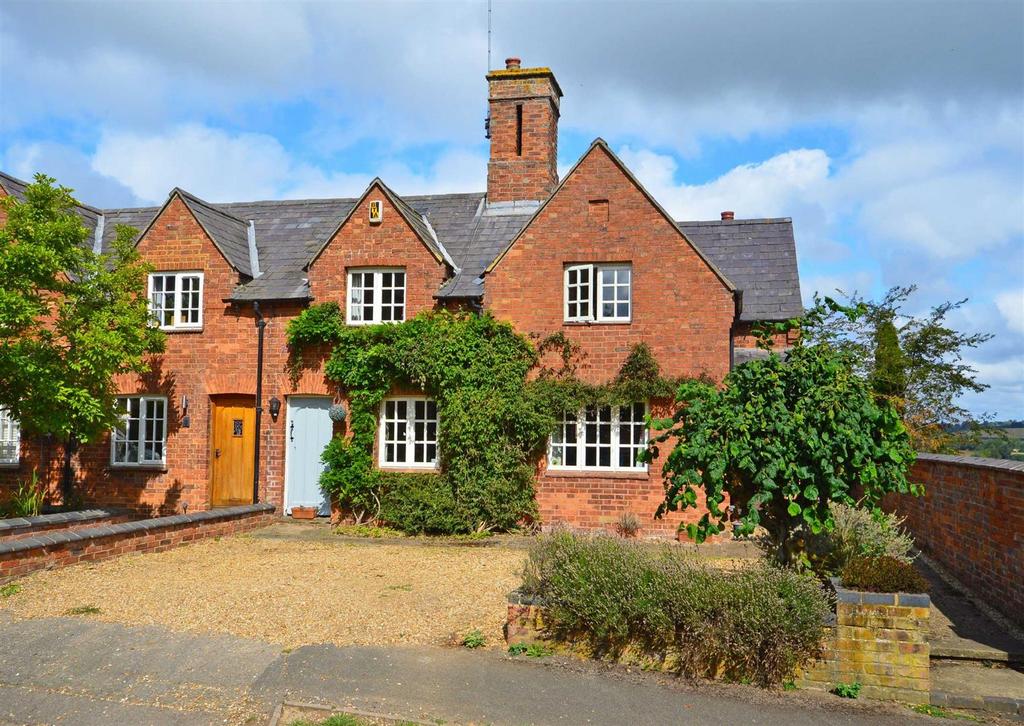 Whilton Road, Great Brington... 4 bed semidetached house for sale £