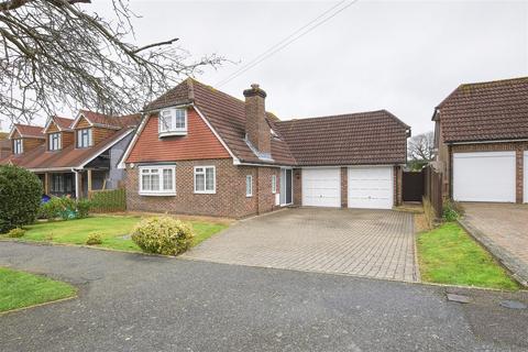 4 bedroom detached house for sale, Chestnut Walk, Bexhill-On-Sea