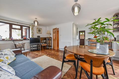 50 The Meadows, Lyndhurst, SO43 7EL