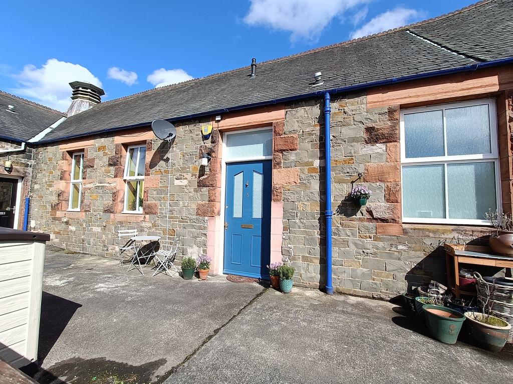 Station Road, Selkirk, TD7 3 bed terraced bungalow - £120,000