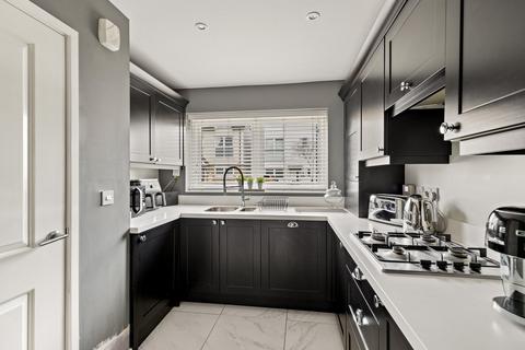 1 Eton Walk, Folkestone, CT19 5US