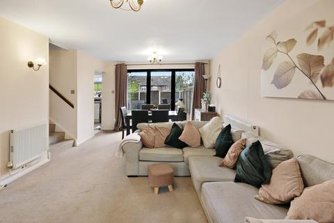 3 bedroom terraced house for sale, Benchfield Close, East Grinstead, RH19