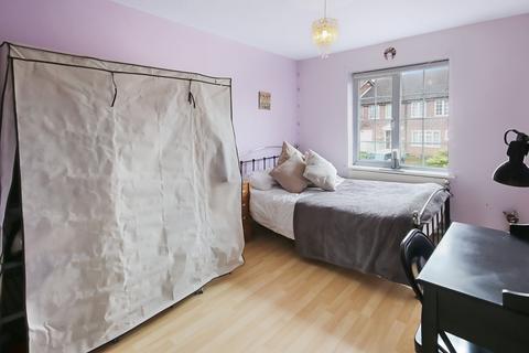 35 Benchfield Close, East Grinstead, RH19 3NZ