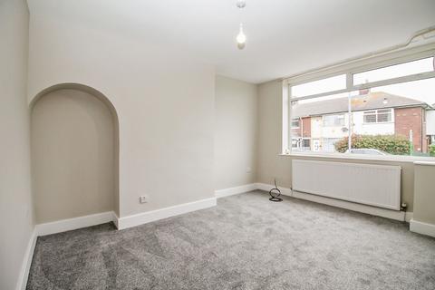 2 bedroom end of terrace house for sale, Nancroft Terrace, Armley, LS12