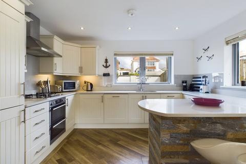 4 bedroom detached house for sale, West Fairholme Road, Cornwall EX23