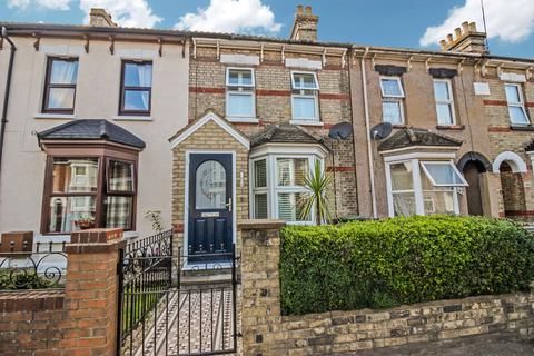 2 bedroom terraced house for sale, Malling Road, ME6