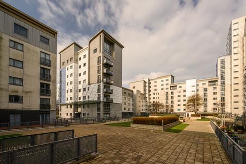 3 bedroom flat for sale, Western Harbour Terrace, Edinburgh EH6