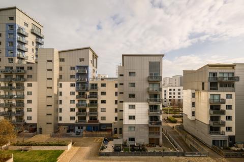 3 bedroom flat for sale, Western Harbour Terrace, Edinburgh EH6